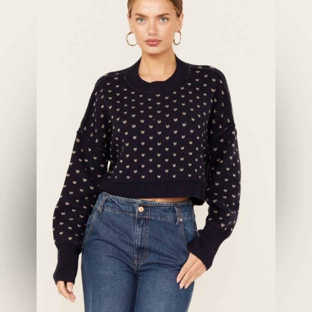 🏷️Free People Easy Street Navy Blue Patterned Crop Sweater Size XS NWT